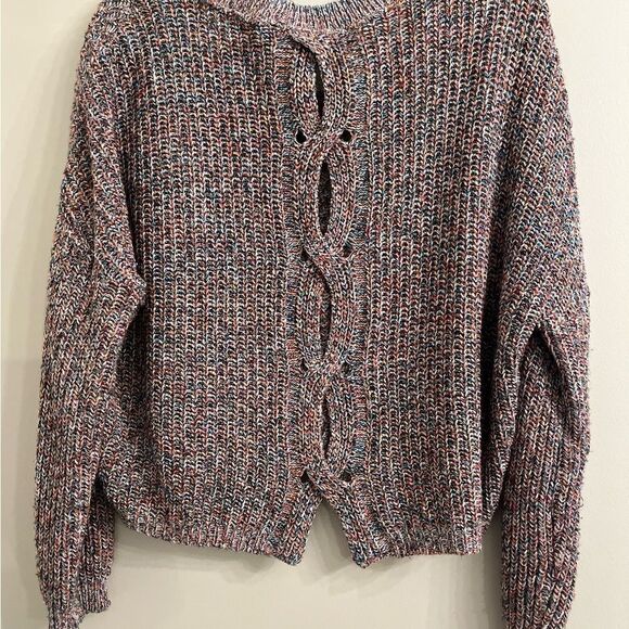 Express Colorful Crew Neck Sweater with Relaxed Fit and Chunky Knit - Picture 4 of 5